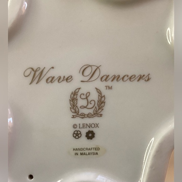Rare Lenox Wave dancers Cream & Gold Dolphins Figurine Vintage Porcelain - Picture 12 of 13